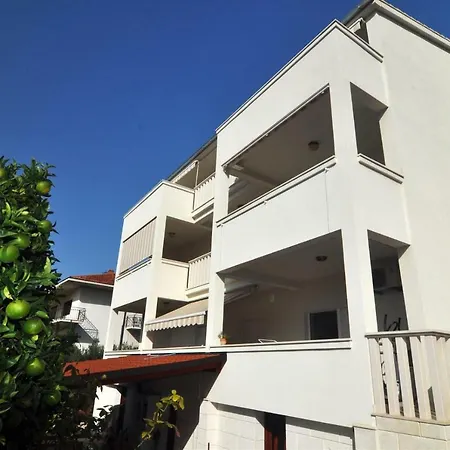 T&t Sea View * تروغير