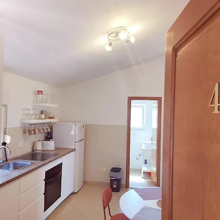 T&t Sea View Апартаменти Трогір